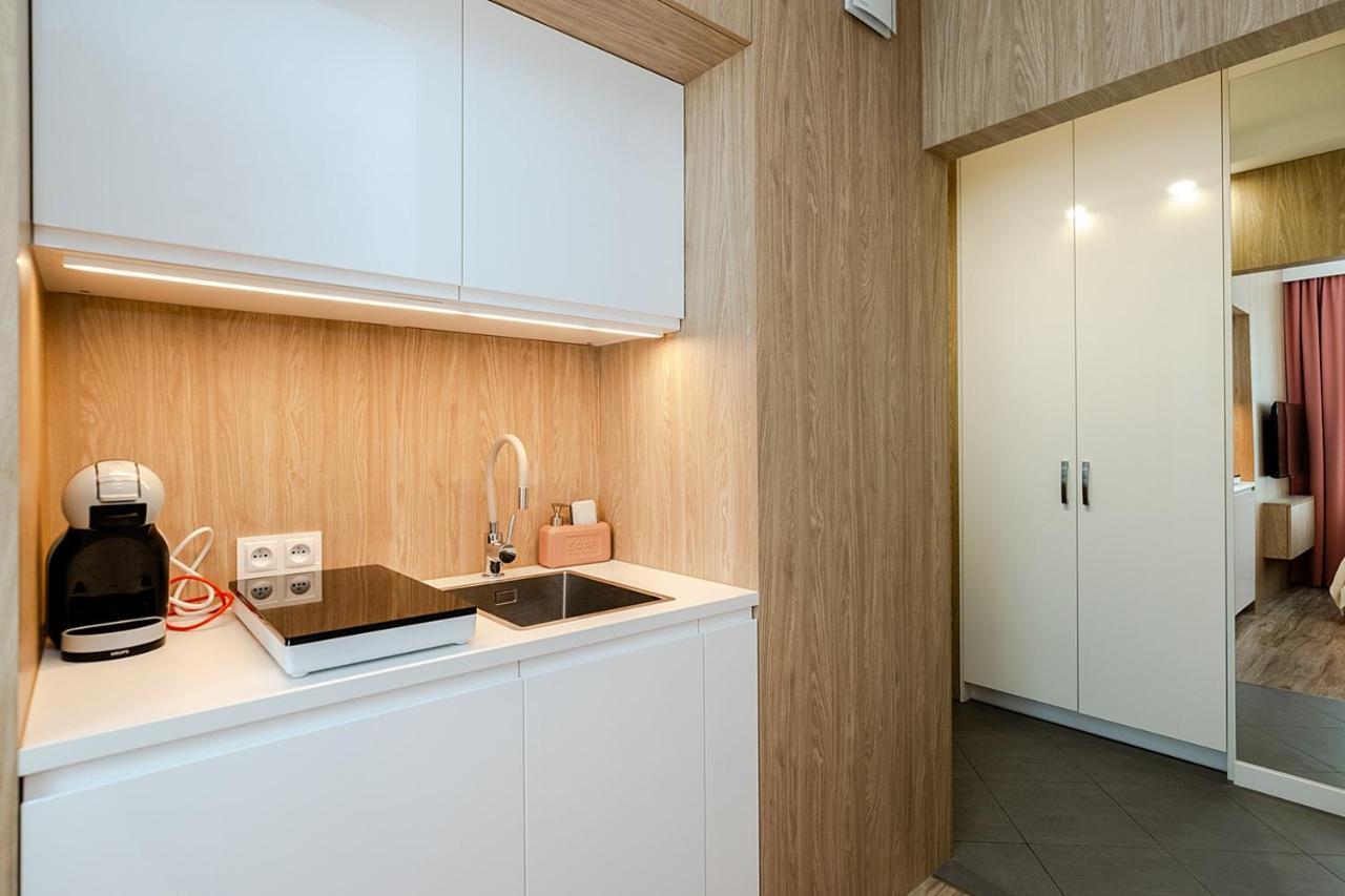 Studio Wola Apartament Kasprzaka - Wifi + Smart Tv Varsavia Esterno foto